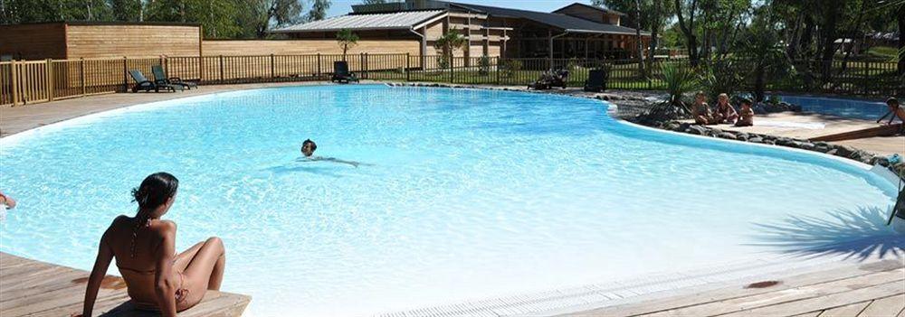 Le Village Du Lac Caravan Park Bruges Exterior photo